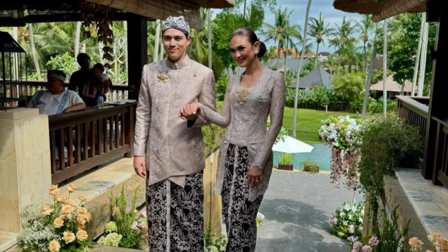 Dari Fans ke Calon Suami, Maxime Bouttier Masih Nggak Percaya Akan Nikahi Luna Maya